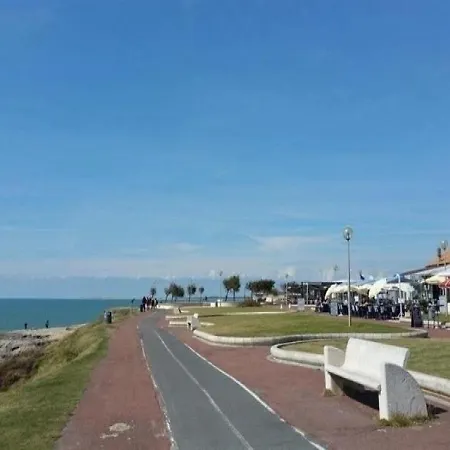 Maison Saint-palais-sur-mer, 3 Pieces, 4 Personnes - Fr-1-305-1379 Villa *